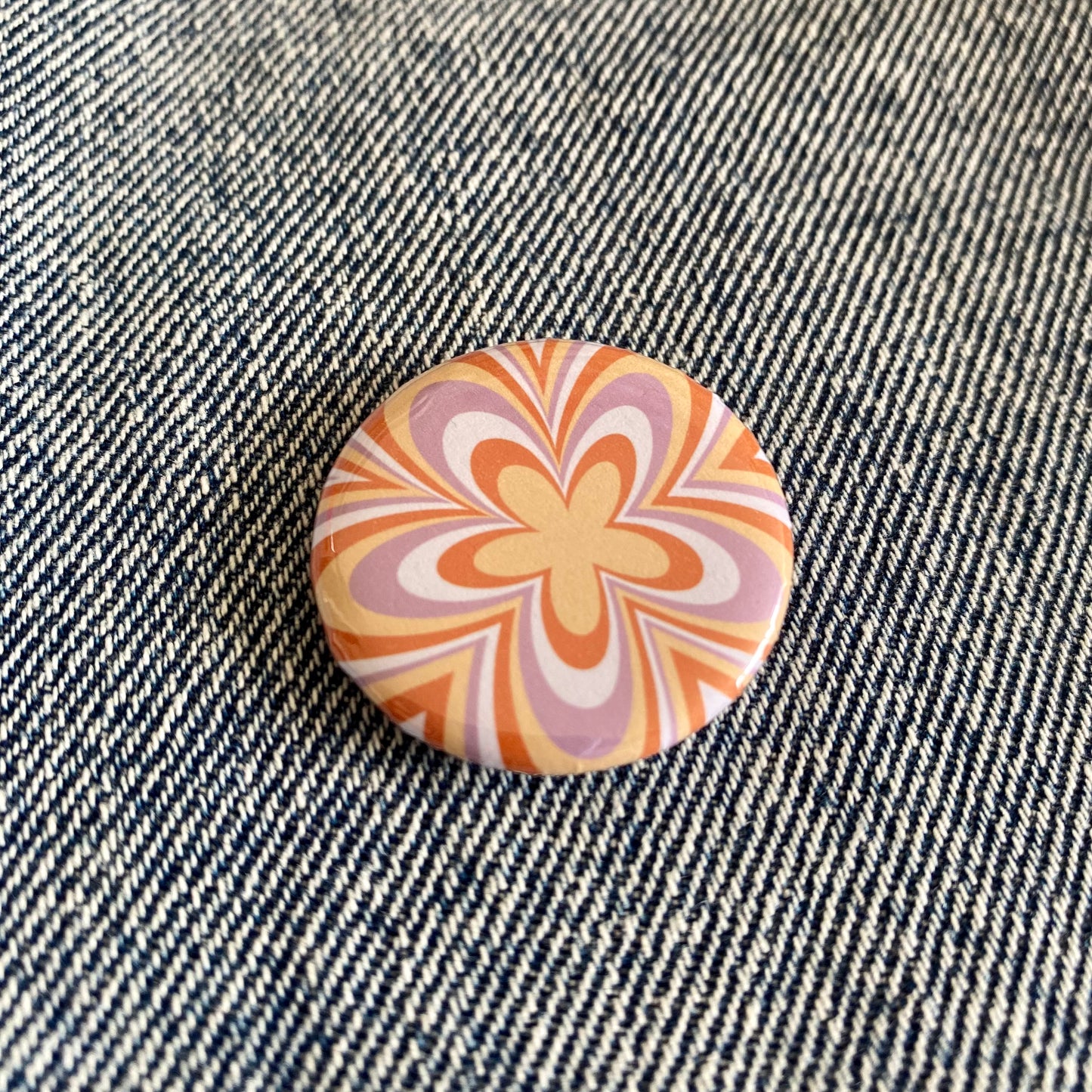 Retro Flower | Pin Badge Button
