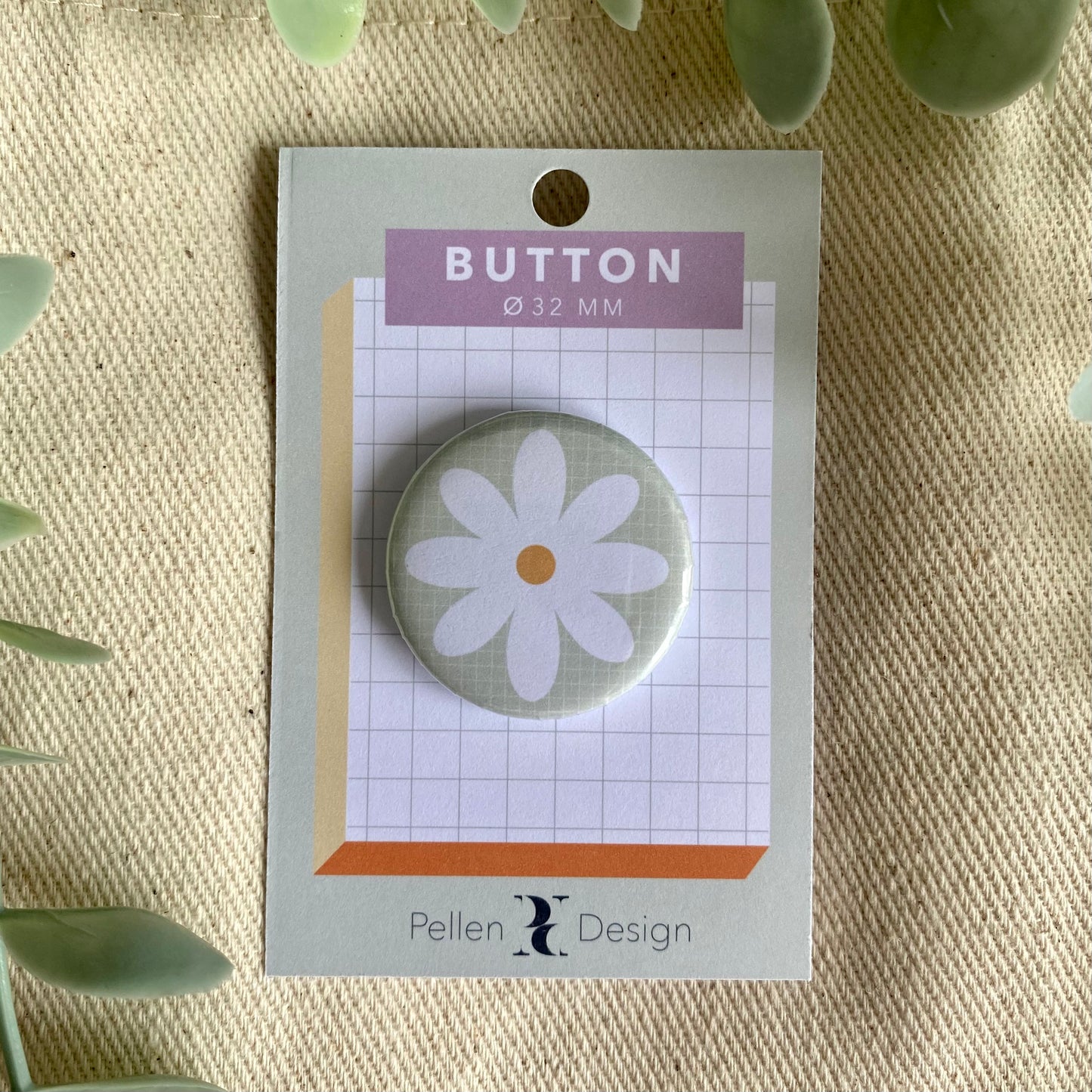 Daisy | Pin Badge Button